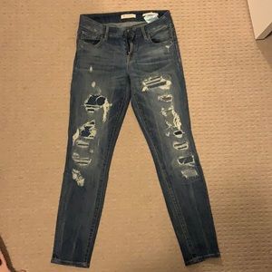 Guess Distressed jeans